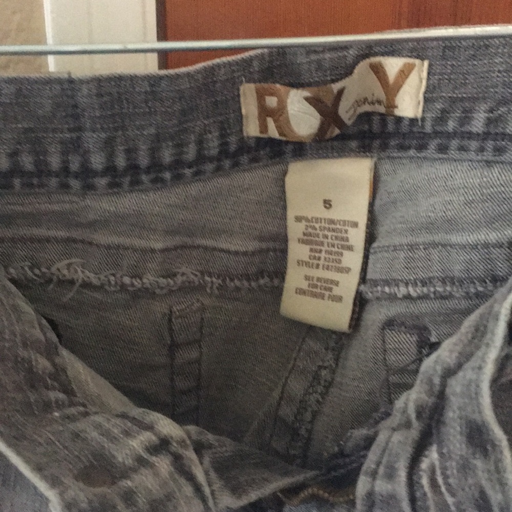 Roxy jeans - Picture 2 of 3